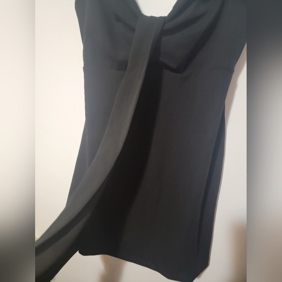 Zara Wrap Dress - Picture 3 of 5